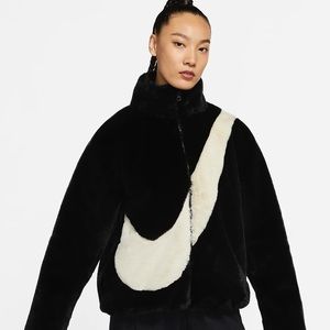 Plush Nike Sportswear Women's Jacket